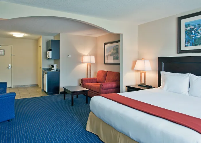Holiday Inn Express Hotel & Suites-Hinton By Ihg